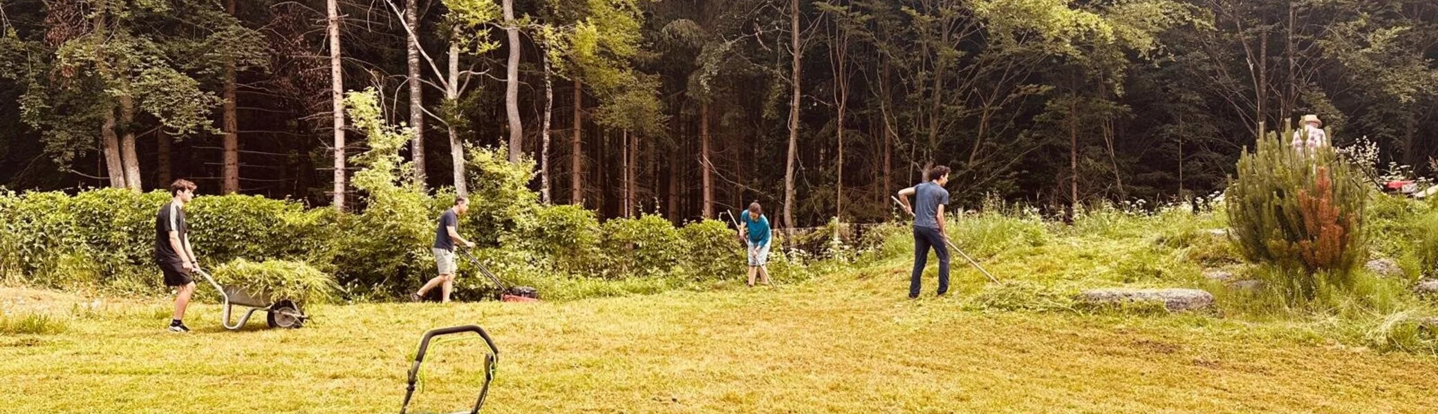 Mähen und Rechen | © DAV Starnberg