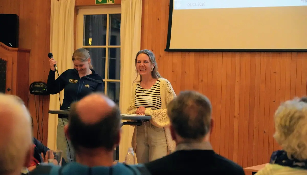 Mitgliederversammlung 2026 - unsere neue Büroleitung Gloria Trott stellt sich vor | © DAV Starnberg | Marc Werny