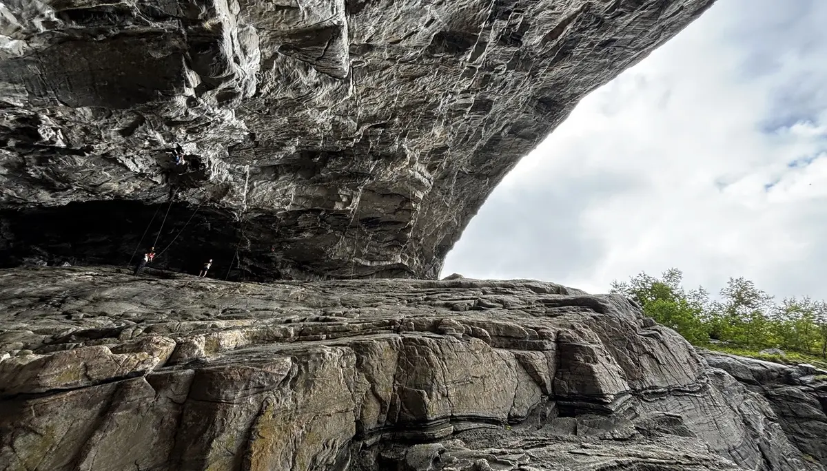 Hanshelleren Cave | © DAV Starnberg - Sina Bakenhus
