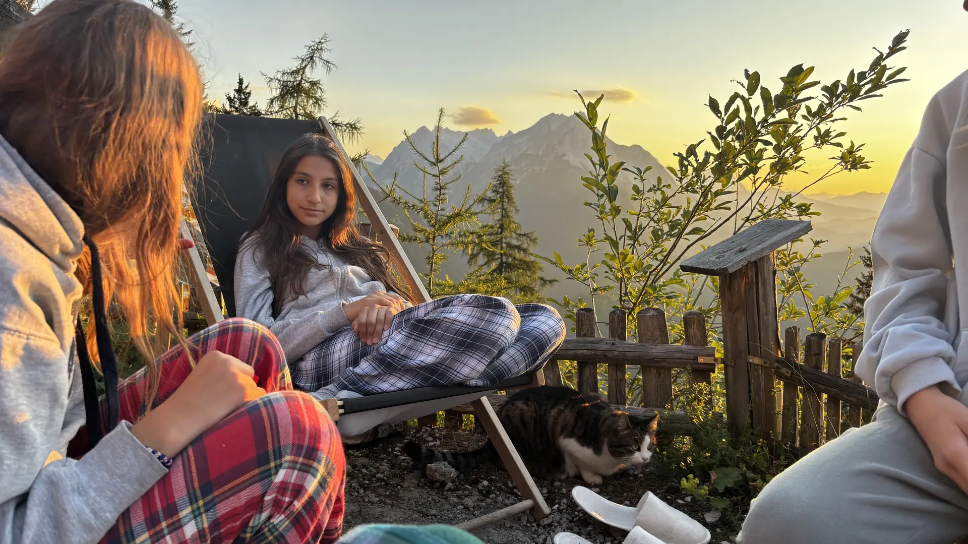 Gespräche bei Sonnenuntergang | © DAV Starnberg - Sina Bakenhus