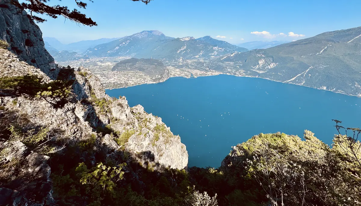 Herrlichster Ausblick ever auf den See von Regina del Lago | © DAV Starnberg - Angelika Kaunicnik