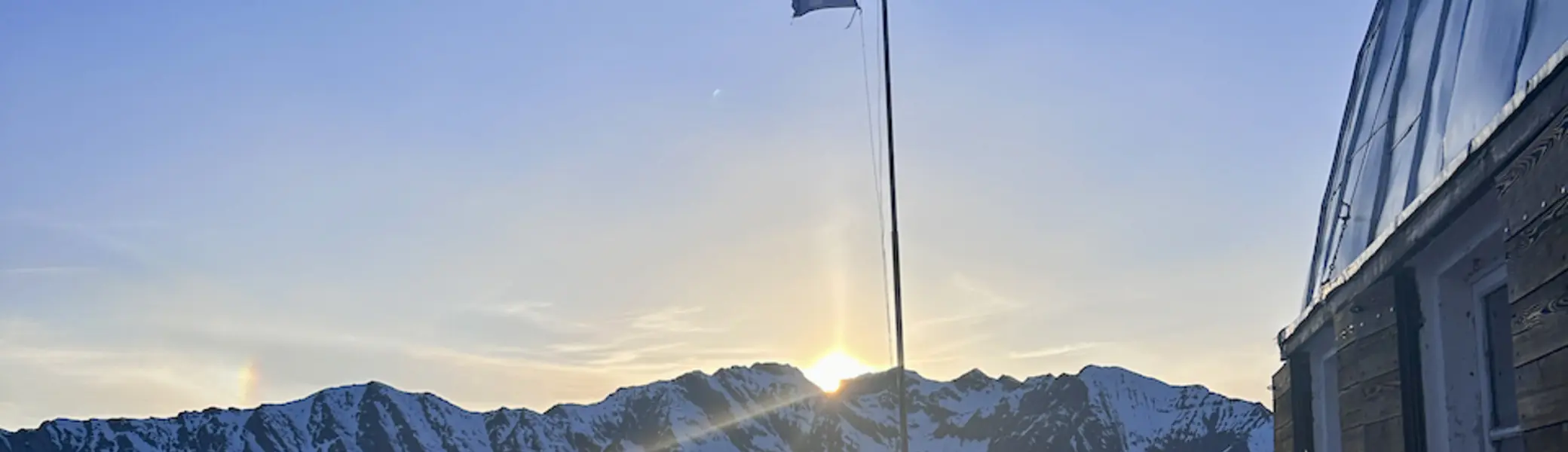 Sonnenuntergang auf der Terasse des Rifugio Vittorio Emanuele II | © DAV Starnberg