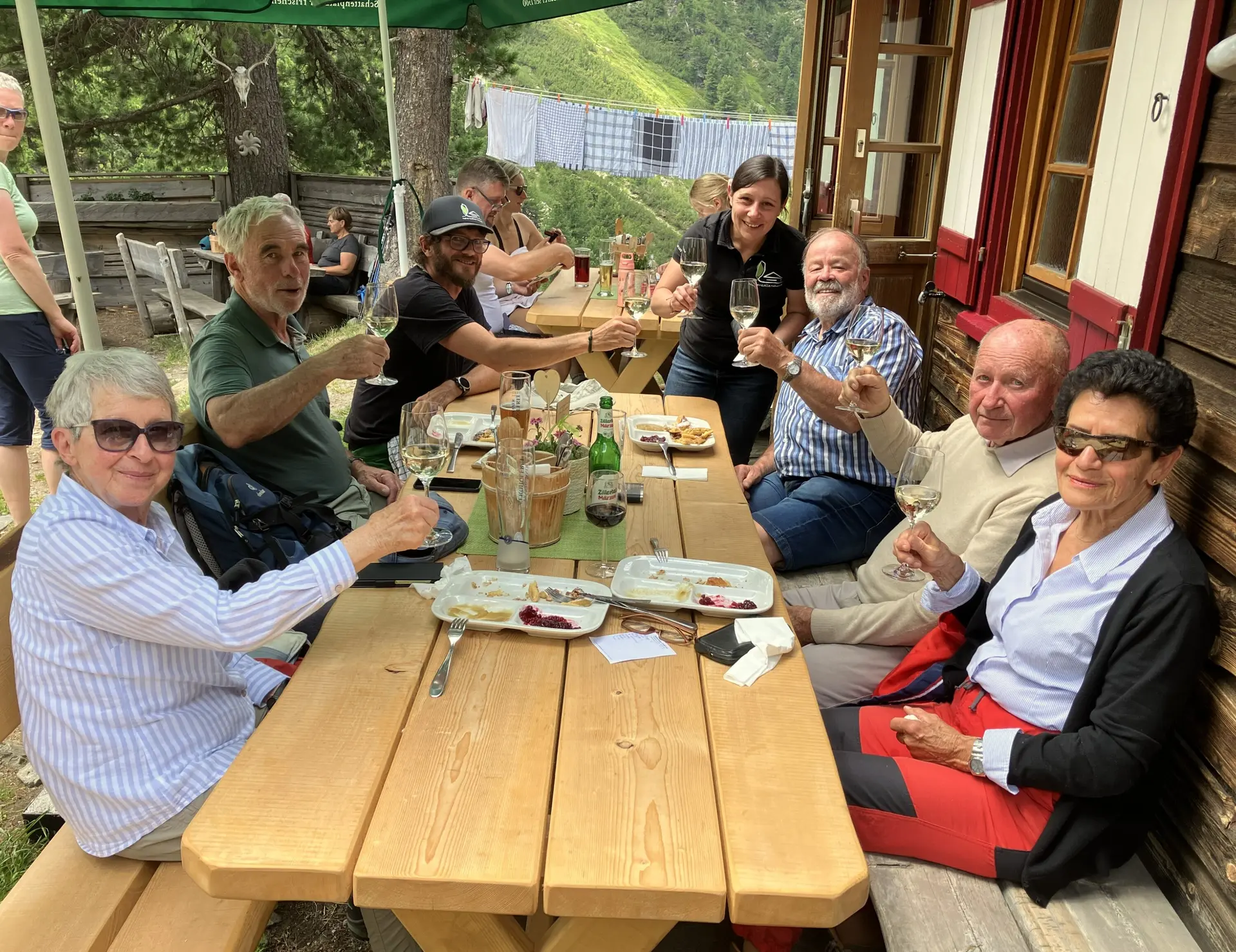 re. Martina, Hans, Erich, Hanne, li. Jürgen, Rudi, Helga | © DAV Starnberg | H. Zeeb