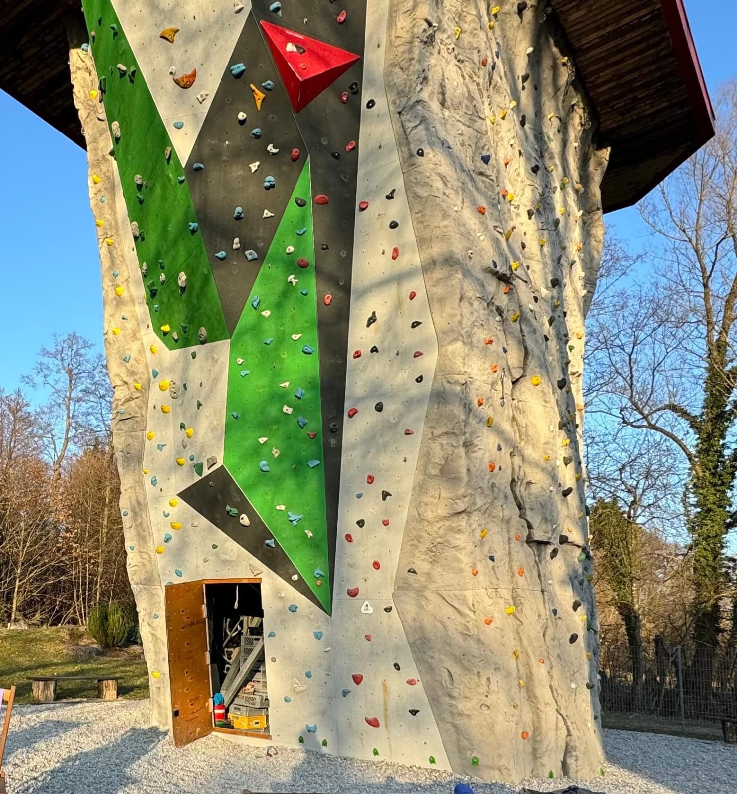 Foto: DAV Starnberg (L.W.) Kletterturm Frühjahr 2025